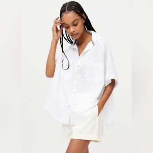 NWT white short sleeve button down shirt from BDG.